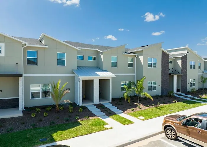 Splendid 4 Bd W/ Pool Close To Disney @ Champions Gate 1006